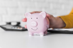 Ahorra con propósito: cómo los seguros de ahorro te ayudan a planificar para el futuro